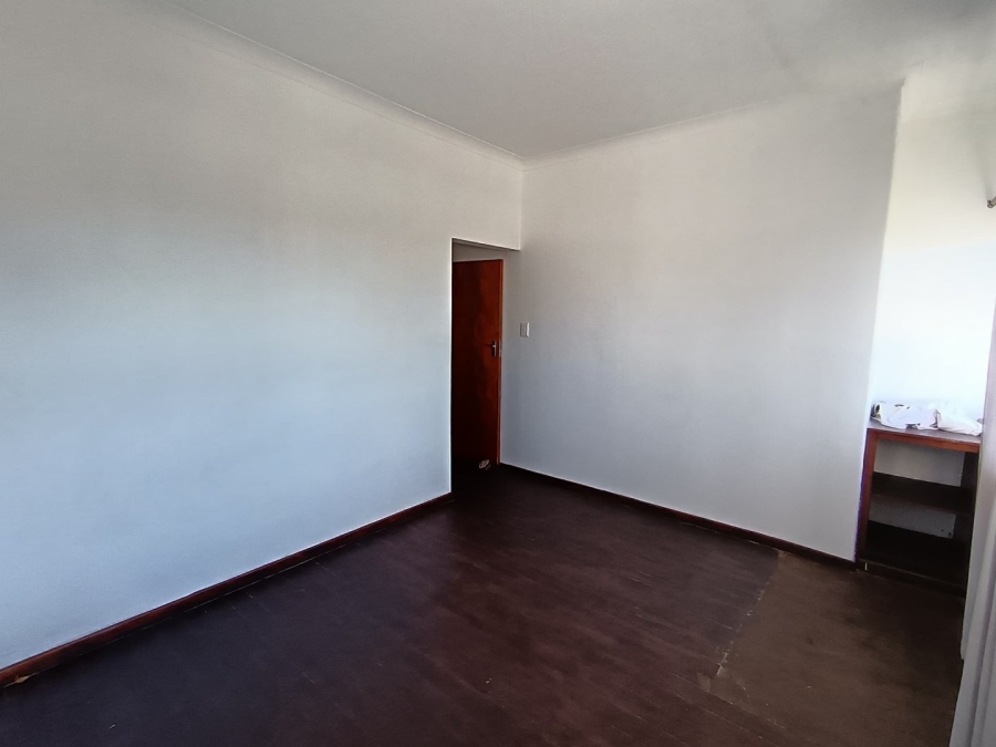 2 Bedroom Property for Sale in Humewood Eastern Cape